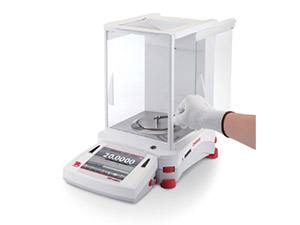 Cân phân tích 5 số lẻ 220g Ex225