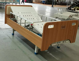 Giường điều dưỡng bằng gỗ có thể điều chỉnh