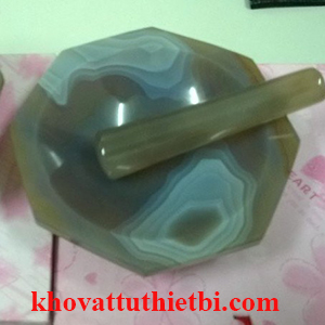 Cối chầy mã não