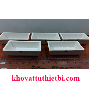 Thuyền sứ vuông